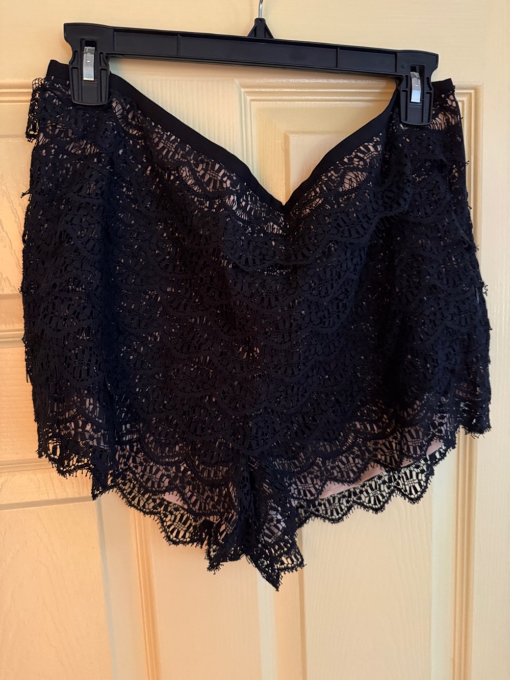 Haute Hippie Black Lace Shorts - Elegant Scalloped Hem